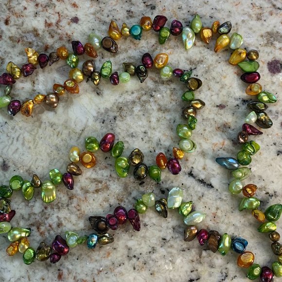 Reflective Rainbow CFW Flat Keshi Pearl Necklace – Pacific  Keishi Pearl Necklace - 28\
